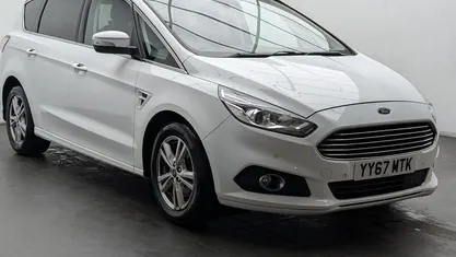 Used 2017 Ford S-MAX Titanium MPV | £12,650 (Fair price)