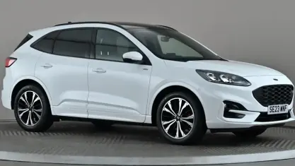 Used Ford Kuga ST-Line X 150 HP (110 kW) 2023 White SUV