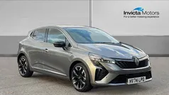 Grey Used 2024 Renault Clio V Techno Hatchback | £16,062 (Fair price)