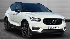 Crystal white Used 2019 Volvo XC40 R-Design SUV | £19,490 (Fair price)