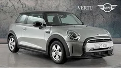 Silver Used 2022 Mini Cooper Classic Hatchback | £19,994 (Fair price)