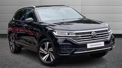 Black Used 2022 VW Touareg R-line SUV | £41,295 (Fair price)