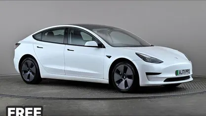 Used Tesla Model 3 Standard Range 208 kW (283 HP) 2021 White Sedan