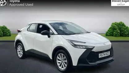 Used Toyota C-HR 140 HP (102 kW) 2026 SUV