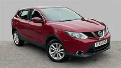Red Used 2015 Nissan Qashqai Acenta SUV | £9,410 (Good price)