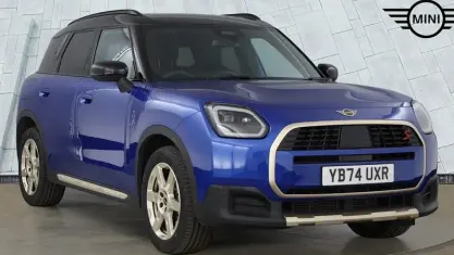 Used Mini Countryman Exclusive 218 HP (160 kW) 2025 Blue SUV