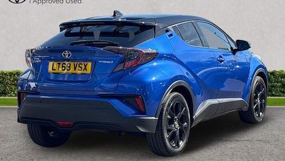 Begagnad Toyota C-HR 122 HK (89 kW) 2018 Blå SUV