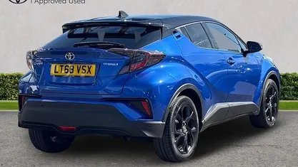 Used Toyota C-HR 122 HP (89 kW) 2018 Blue SUV