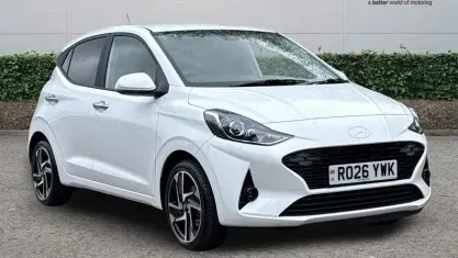Used Hyundai i10 Premium 79 HP (58 kW) 2026 White Hatchback