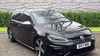 Used VW Golf VII R 310 HP (228 kW) 2017 Hatchback