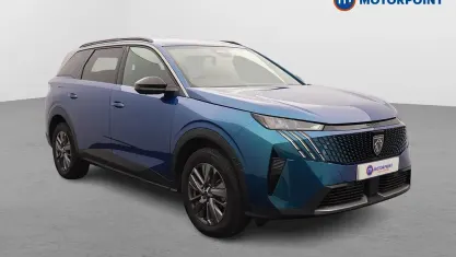 Second-hand Peugeot 5008 Allure 145 CP (106 kW) 2025 Albastru SUV