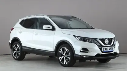Gebraucht Nissan Qashqai N-Connecta 116 PS (85 kW) 2019 Weiß SUV