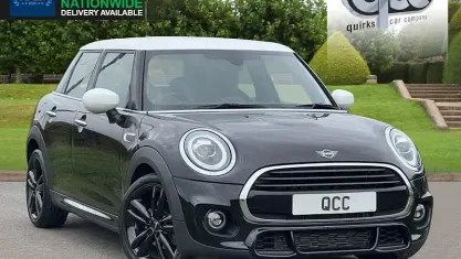Używany Mini Cooper Hatch 136 KM (100 kW) 2020 Czarny Hatchback