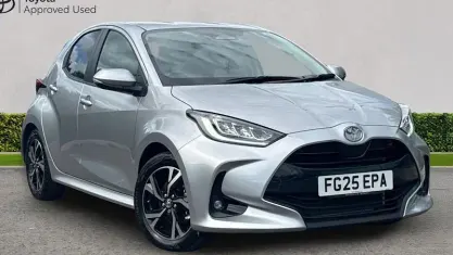Used Toyota Yaris Design 116 HP (85 kW) 2025 Silver Hatchback