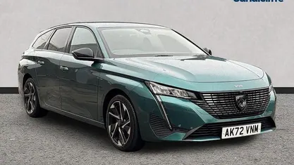 Used Peugeot 308 SW Allure Premium 131 HP (96 kW) 2023 Estate