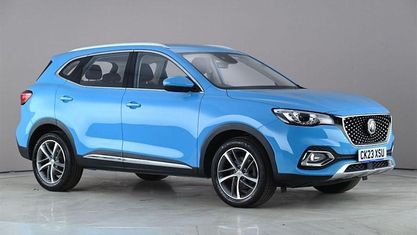 Używany MG HS Excite 162 KM (119 kW) 2023 Niebieski SUV