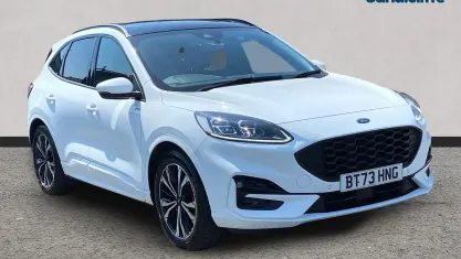 Używany Ford Kuga ST-Line X 190 KM (139 kW) 2023 Biały SUV