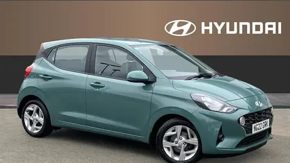 Used Hyundai i10 SE 67 HP (49 kW) 2022 Green Hatchback