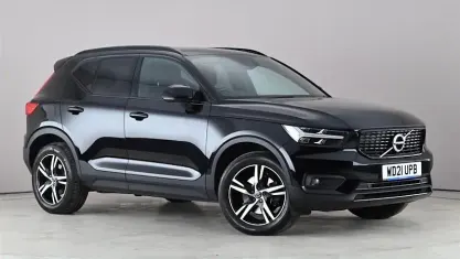 Usado Volvo XC40 R-Design 197 CV (144 kW) 2021 Negro SUV