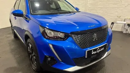 Used Peugeot 2008 Allure Premium 101 HP (74 kW) 2021 Blue SUV