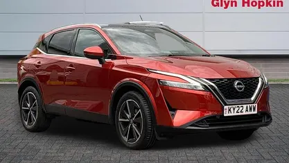 Begagnad Nissan Qashqai Tekna 158 HK (116 kW) 2022 Röd SUV