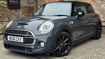 Używany Mini Cooper S Hatch 170 KM (125 kW) 2017 Hatchback