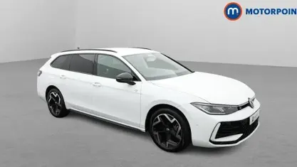Used VW Passat R-line 272 HP (200 kW) 2025 White Estate
