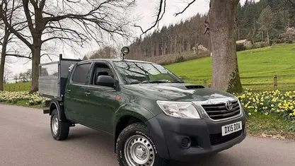 Used Toyota HiLux Active 144 HP (105 kW) 2015 Pickup