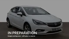 White Used 2018 Vauxhall Astra SRi Hatchback | £8,580 (Fair price)