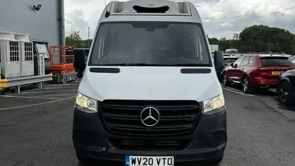Used Mercedes Sprinter 143 HP (105 kW) 2020 White Van