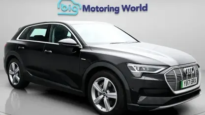 Begagnad Audi e-tron 230 kW (313 HK) 2022 SUV