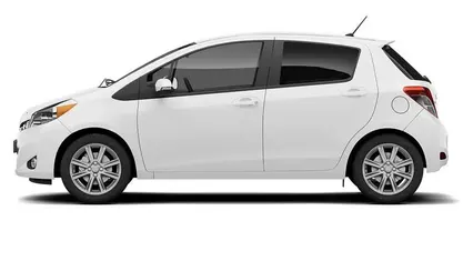 Used Toyota Yaris Hybrid 101 HP (74 kW) 2013 Hatchback