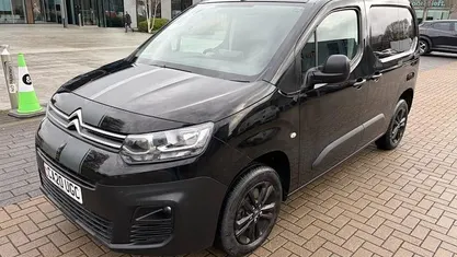 Used Citroën Berlingo PureTech 110 HP (80 kW) 2020 Black MPV