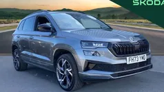 Used 2025 Skoda Karoq SportLine SUV | £25,302 (Good price)