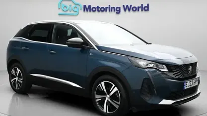 Second-hand Peugeot 3008 GT 131 CP (96 kW) 2023 Albastru SUV