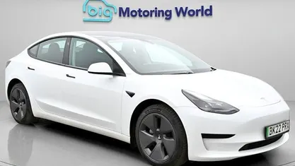 Used Tesla Model 3 Standard Range Plus 222 kW (302 HP) 2021 Sedan