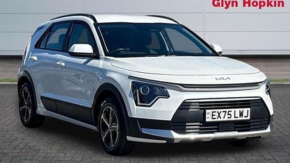 Używany Kia Niro 129 KM (94 kW) 2025 Biały SUV