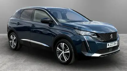 Used Peugeot 3008 Allure+ 131 HP (96 kW) 2023 Blue SUV
