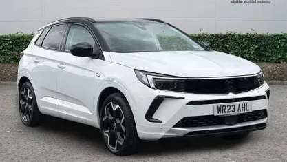 Used Vauxhall Grandland X Ultimate 131 HP (96 kW) 2023 White SUV