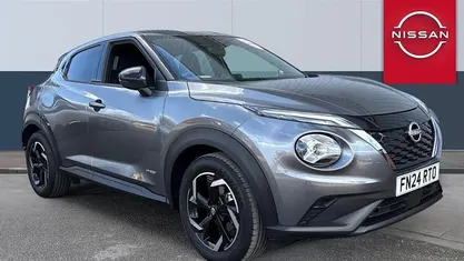 Begagnad Nissan Juke N-Connecta 143 HK (105 kW) 2023 SUV