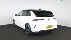 White Used 2024 Vauxhall Astra Ultimate Hatchback | £20,295 (Fair price)