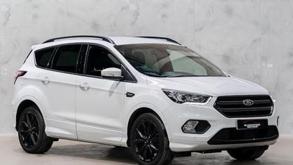 Begagnad Ford Kuga ST-Line 150 HK (110 kW) 2018 Vit SUV