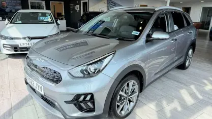 Usado Kia Niro 141 HP (103 kW) 2022 SUV