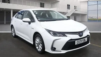 White Used 2021 Toyota Corolla Sedan | £17,390 (Super price)