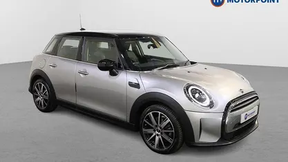 Used Mini Cooper Classic 136 HP (100 kW) 2022 Hatchback