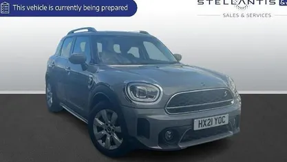 Used Mini Cooper S Classic 220 HP (161 kW) 2022 Hatchback