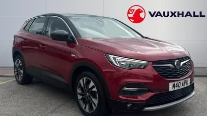 Used Vauxhall Grandland X Sport 131 HP (96 kW) 2019 Red SUV