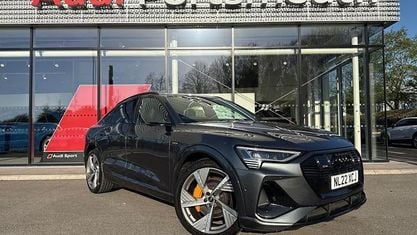 Usado Audi e-tron Sportback Advanced 300 kW (408 HP) 2022 Cinzento SUV