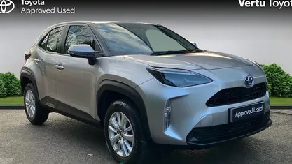 Used 2025 Toyota Yaris Hybrid Estate | £19,341 (Super price)