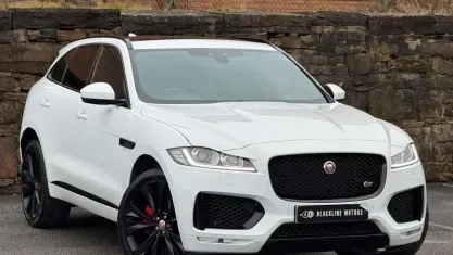 Used Jaguar F-Pace S 300 HP (220 kW) 2017 White SUV